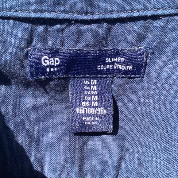 Men’s Gap Slim Fit Navy Flax Button Down - Picture 6 of 9